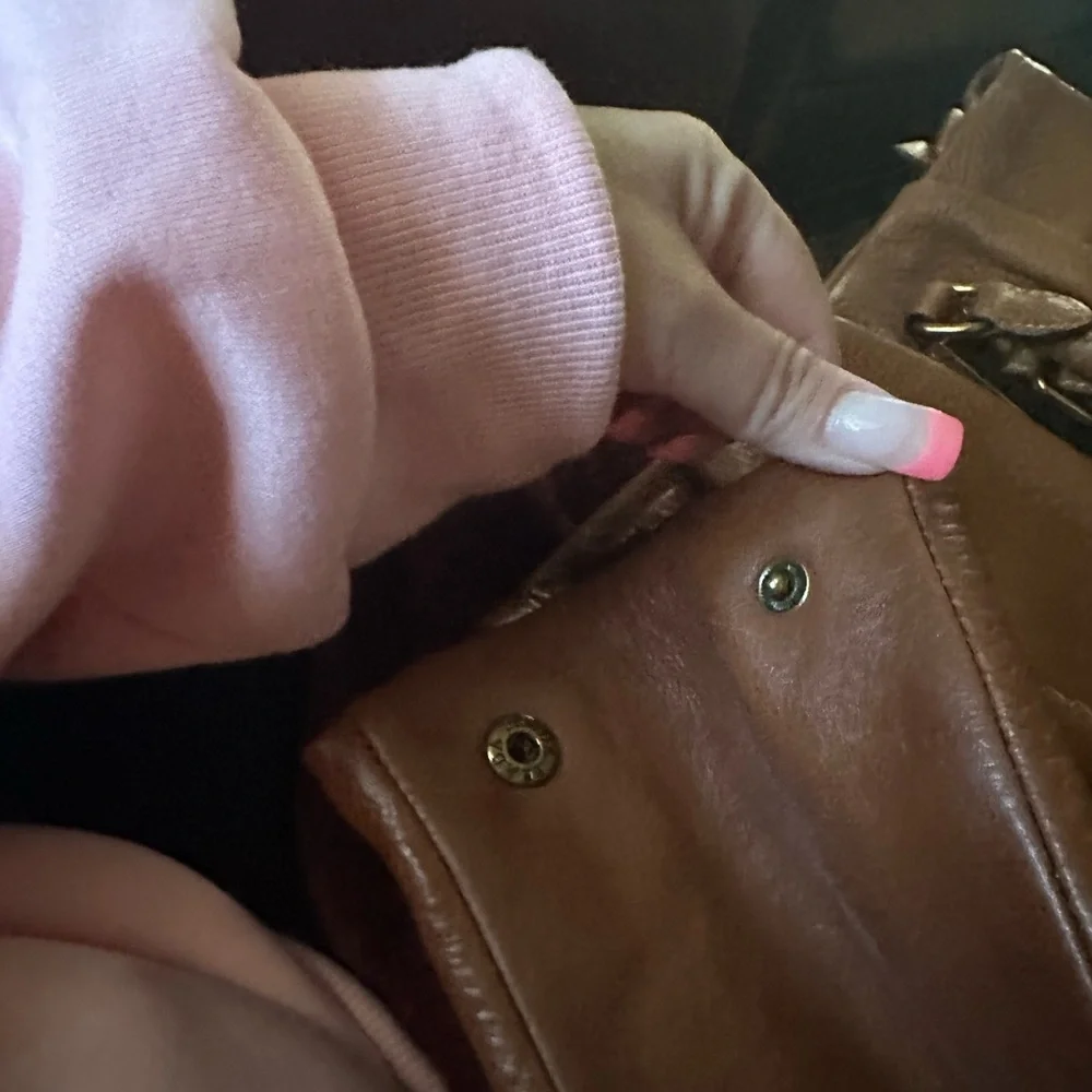 Brown leather Prada purse - Picture 11 of 12
